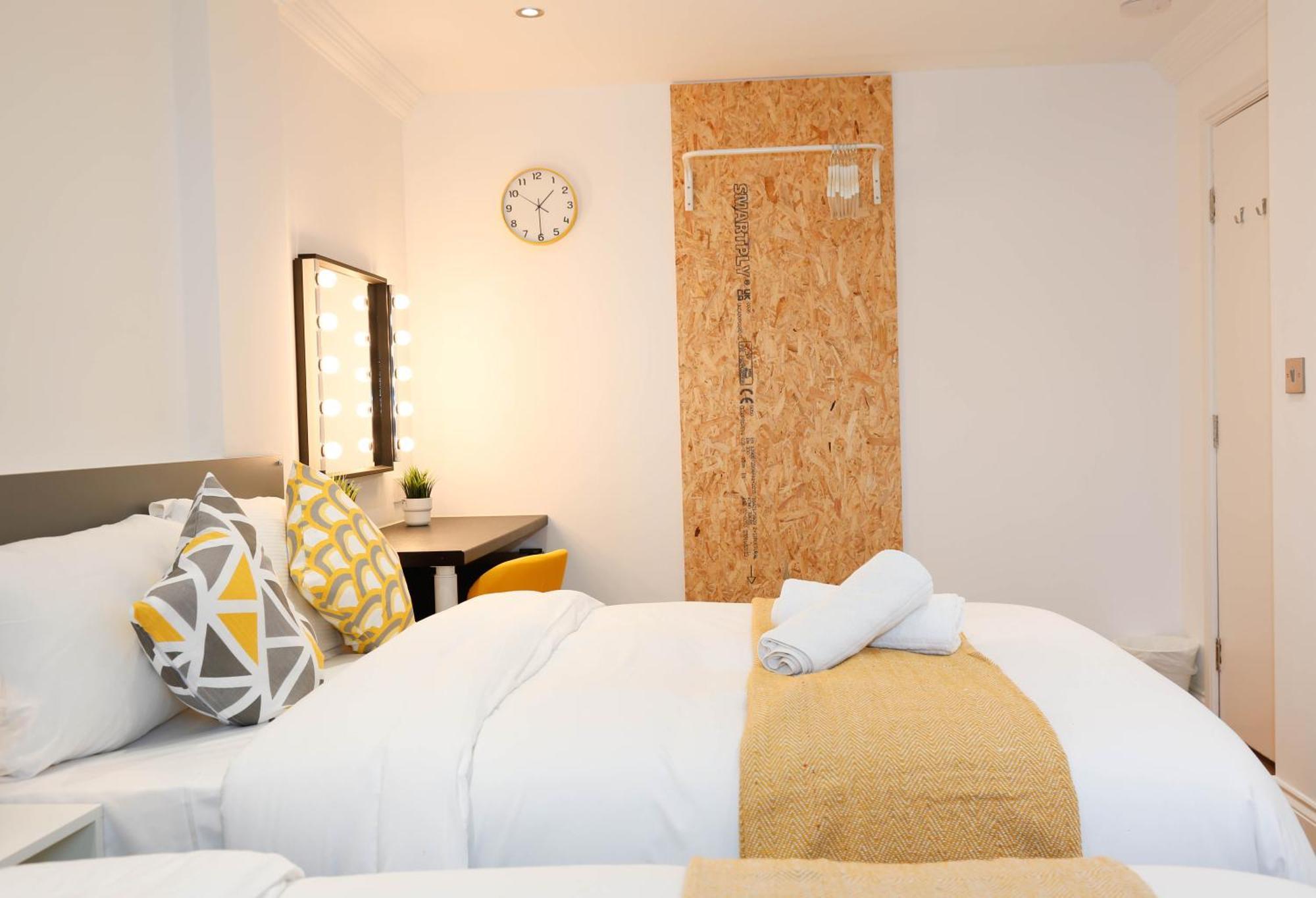 New Luxury Rooms In The Heart Of London Next To Shops, Cafes, Bars & Metro With Shared Bathrooms Exterior photo