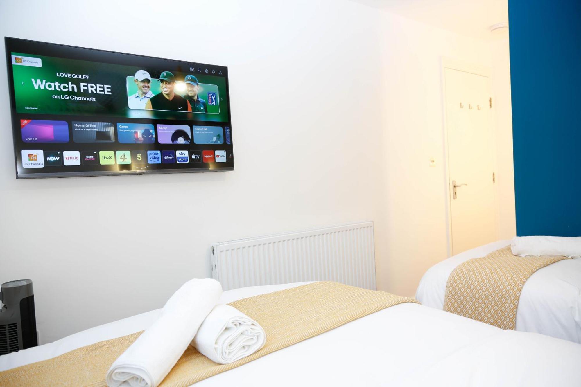 New Luxury Rooms In The Heart Of London Next To Shops, Cafes, Bars & Metro With Shared Bathrooms Exterior photo